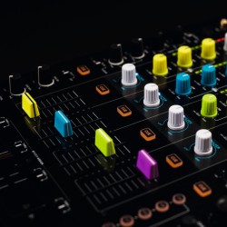 Reloop Σετ με 5 fader cap σε κίτρινο χρώμα